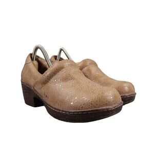 Born Concept Shoes Women 8.5 Clogs Peggy Pebble Boc Slip On Brown Classic Casual